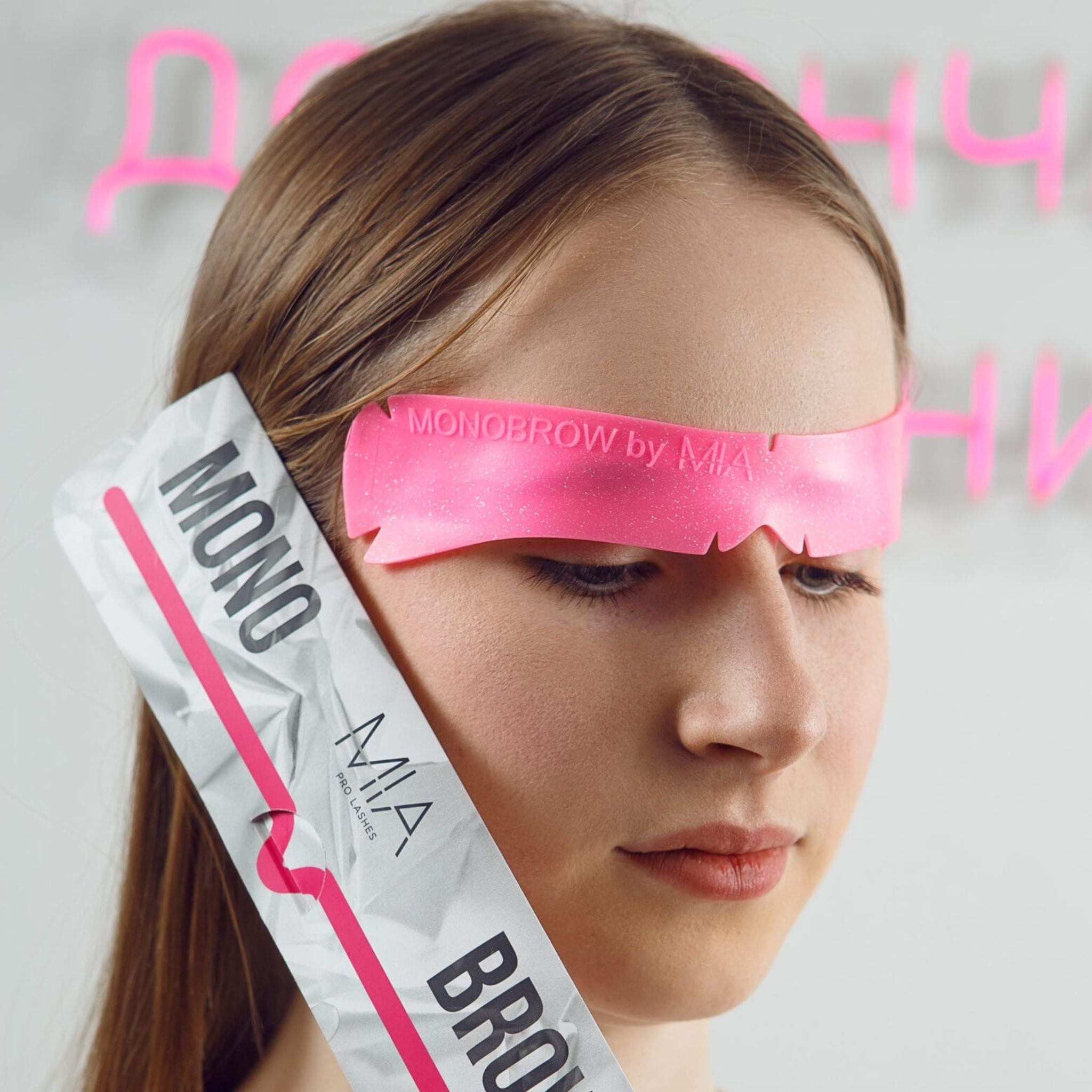 MIA PRO LASHES Monobrow