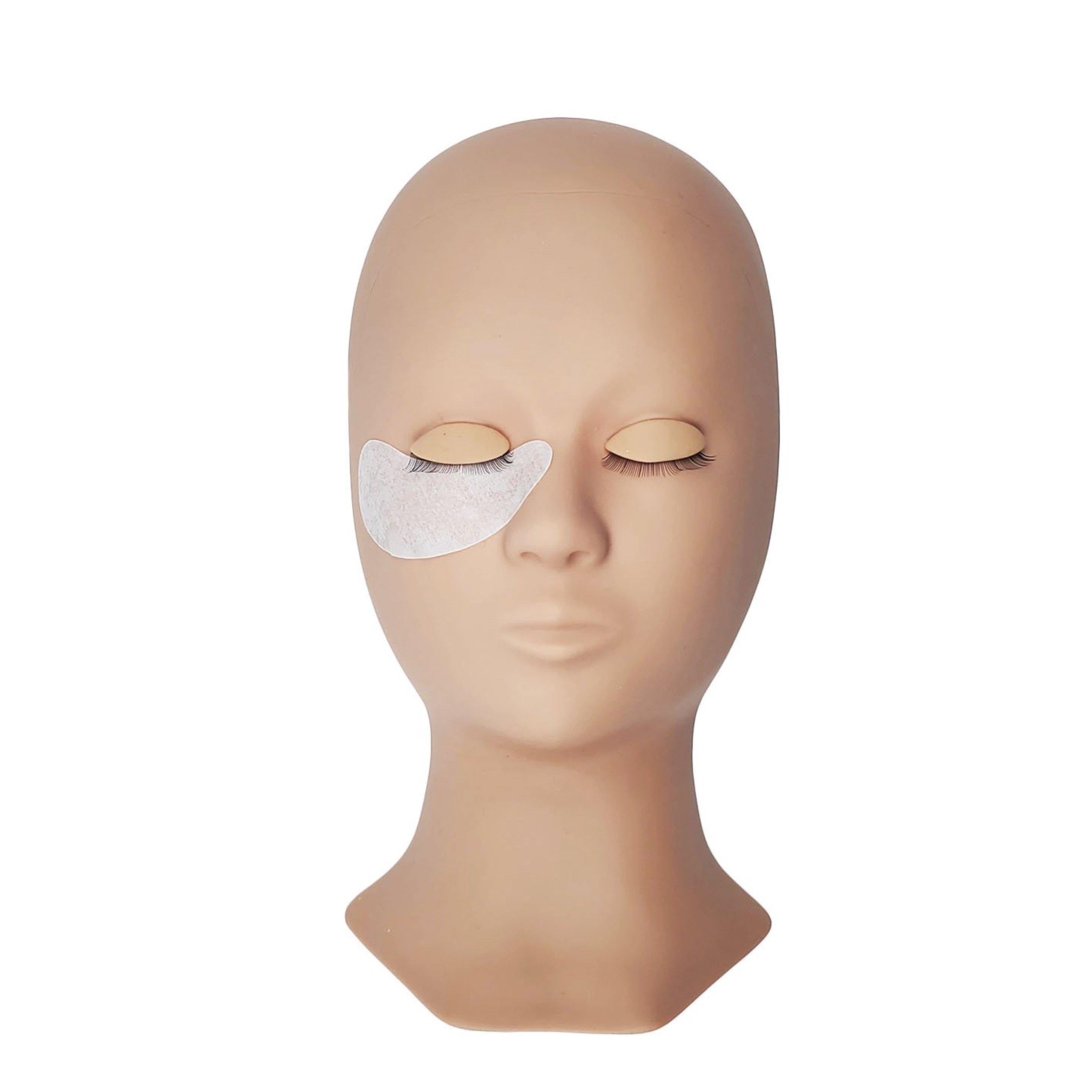 Mannequin head with one gel pad
